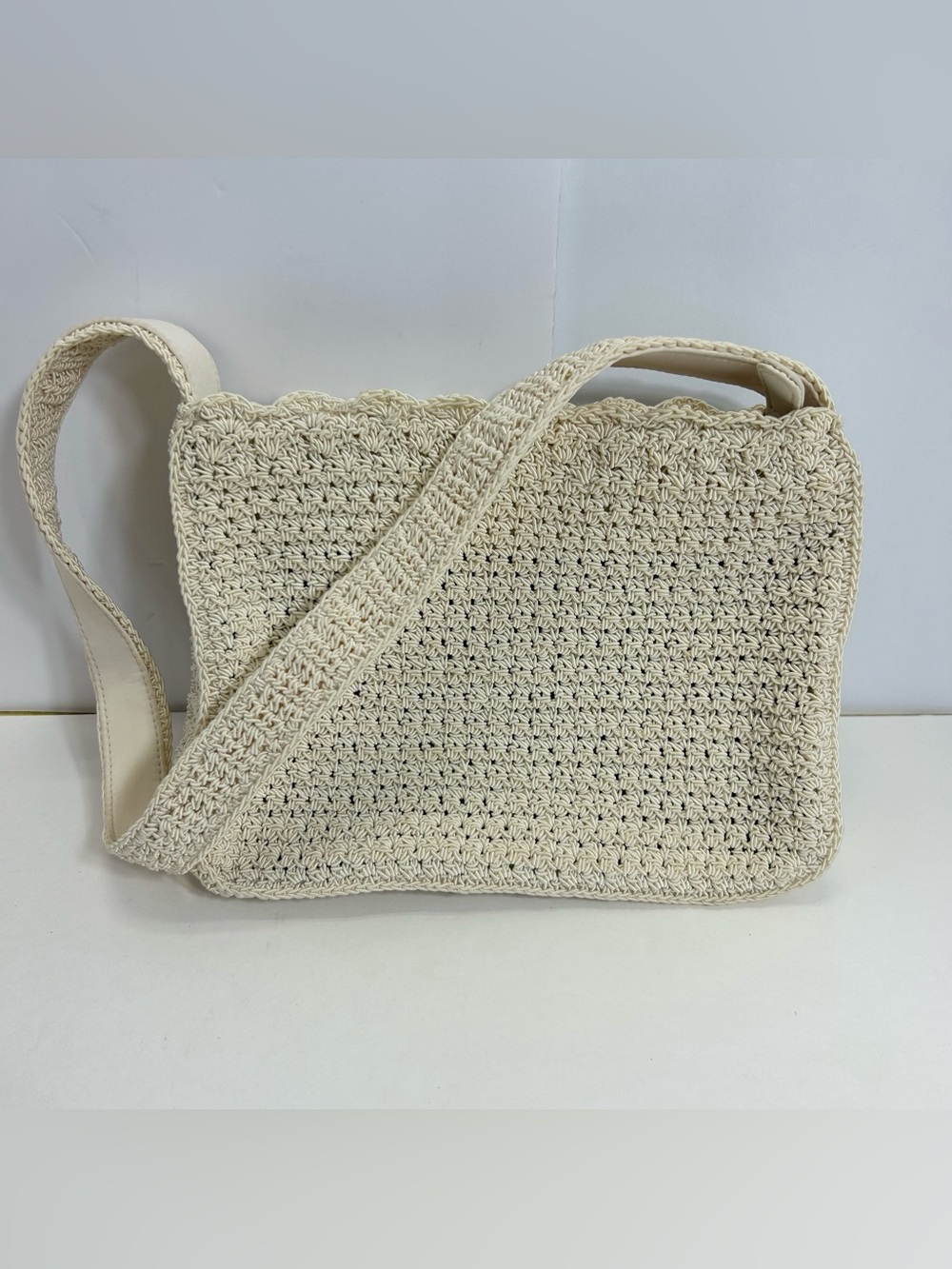 Crazy Horse Liz Claiborne Crochet shoulder Bag purse Boho